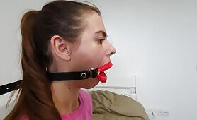 Sex Doll Free-use Teen Skullfucked with fake lips